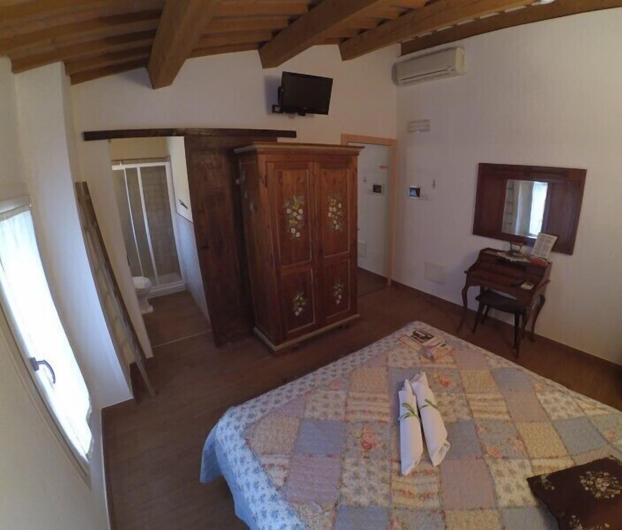 Ai Frutti Di Una Volta Room&Breakfast Ferrara Luaran gambar